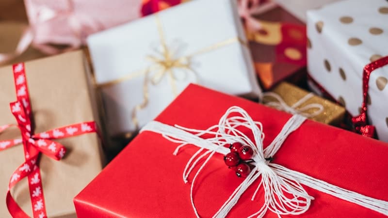 Mother's Day Gift Guide: Personalized Gifts She'll Actually Keep Forever